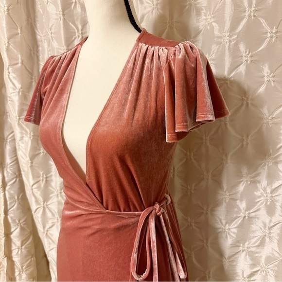 BHLDN by ANTHROPOLOGIE Dusty Rose Pink Velvet Thrive Wrap Midi Dress - Picture 6 of 16